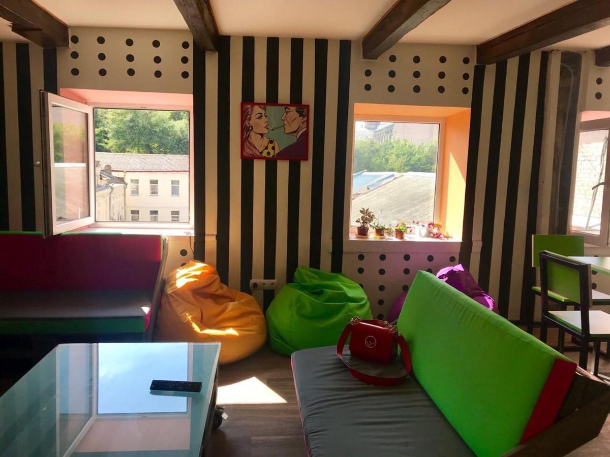 Lucky Hostel На Крещатике Kyiv Exterior photo